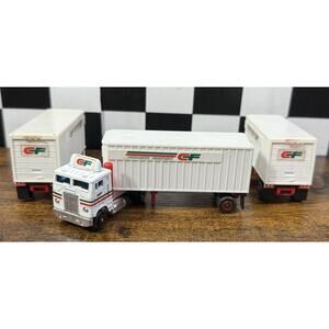 Consolidated Freightways Tonkin Tractor Trailer CF DieCast / Plastic Trailer Lot